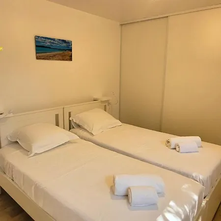 Casa Chjara 10 Pers Piscine Privee San Cipriano Hébergement de vacances *